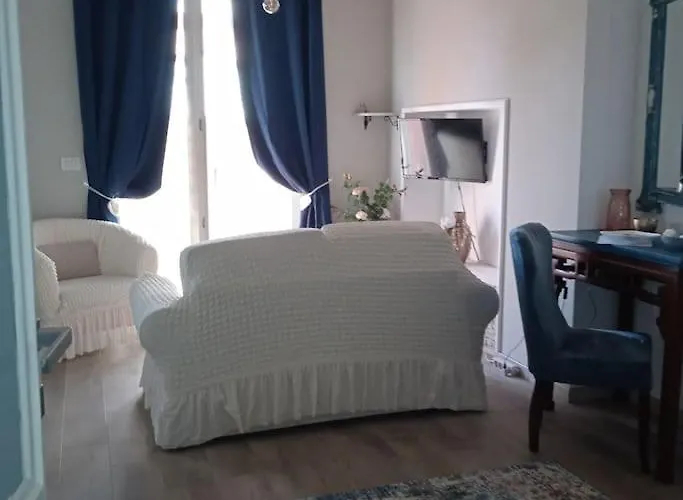 Casa Vittoria Бра